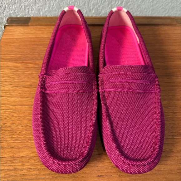 EUC Rothy's The Driver Driving Loafer in Raspberry, size 8 - Picture 7 of 9